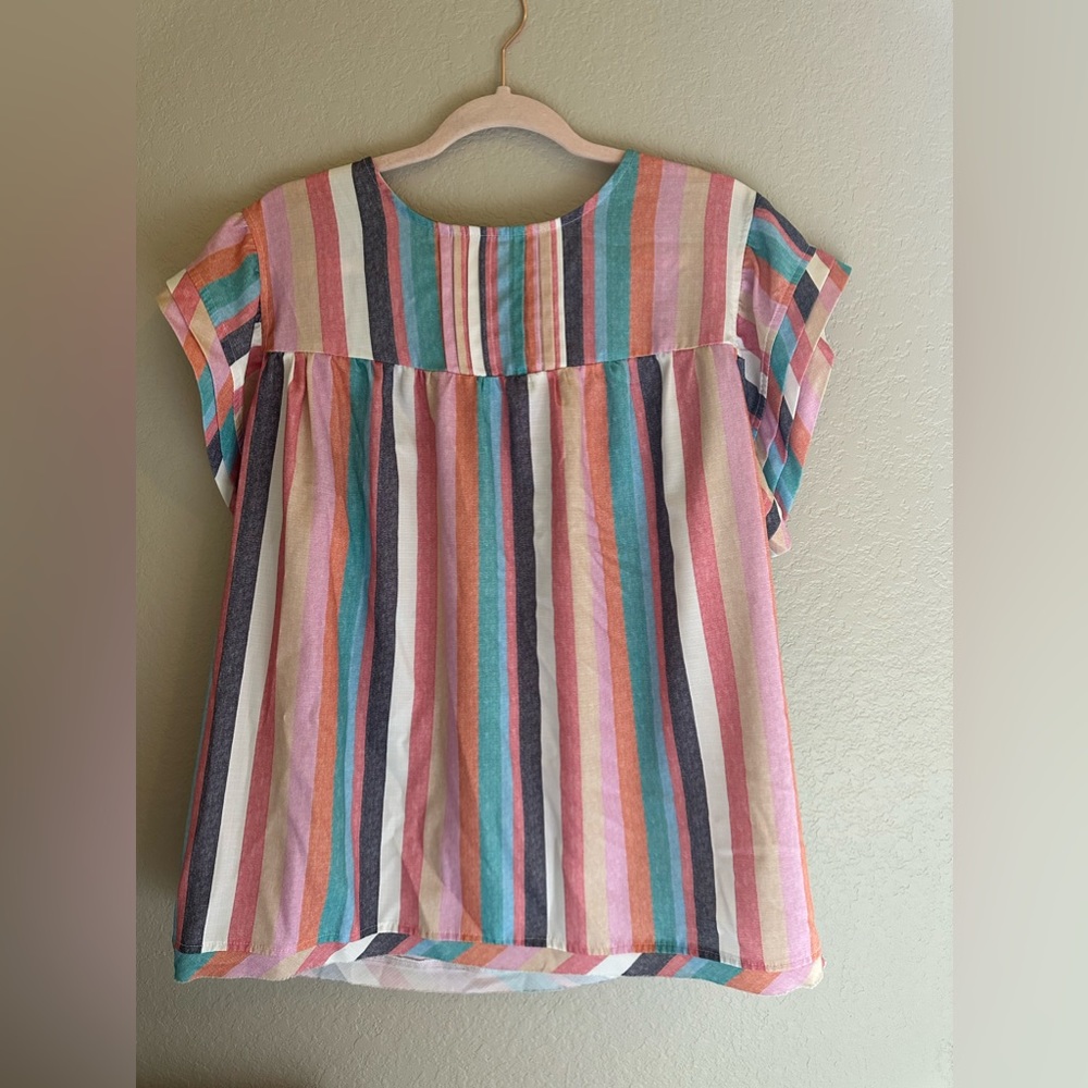 Colorful Top. Size: XL